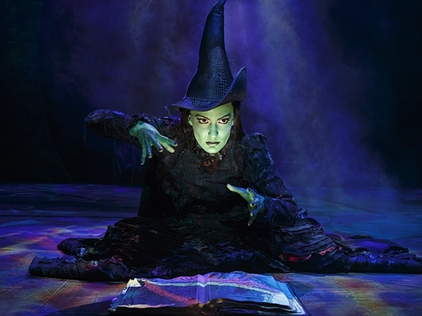 WICKED Is In Town- A Must See For The Entire Family #BoadwayinPortland #PDX #Wicked wicked spell