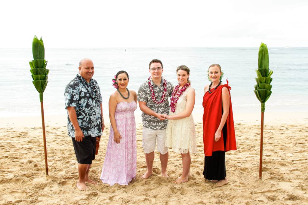 Capture Your Romantic Hawaiian Vow Renewal In A Photo To Cherish Forever! hawaii wedding