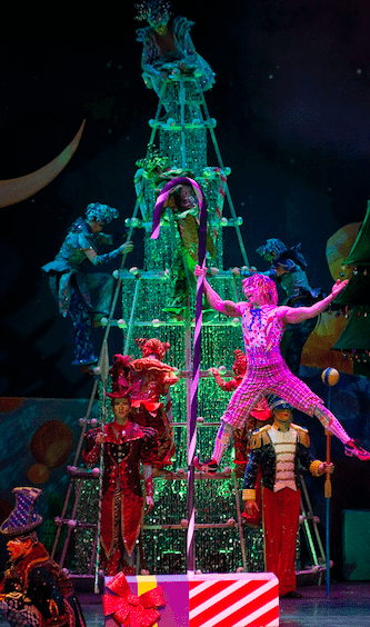 Cirque Dreams Holidaze Is a Must For Portland Family Fun