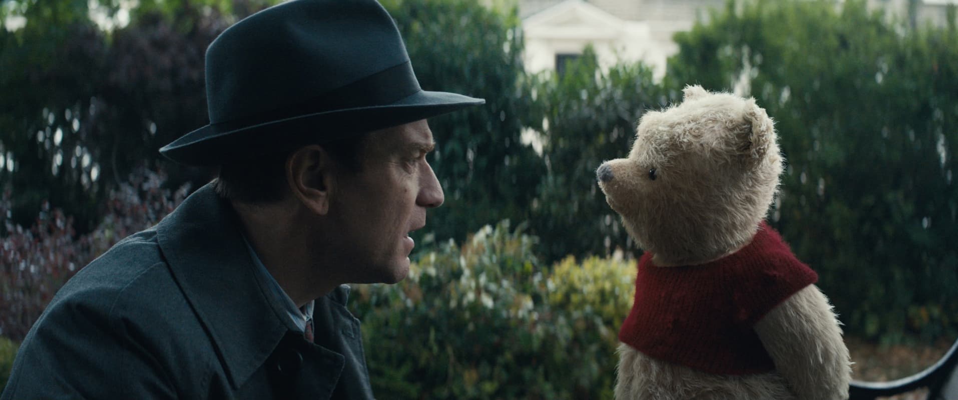 Disney’s CHRISTOPHER ROBIN Trailer #ChristopherRobin Disney’s CHRISTOPHER ROBIN Trailer #ChristopherRobin