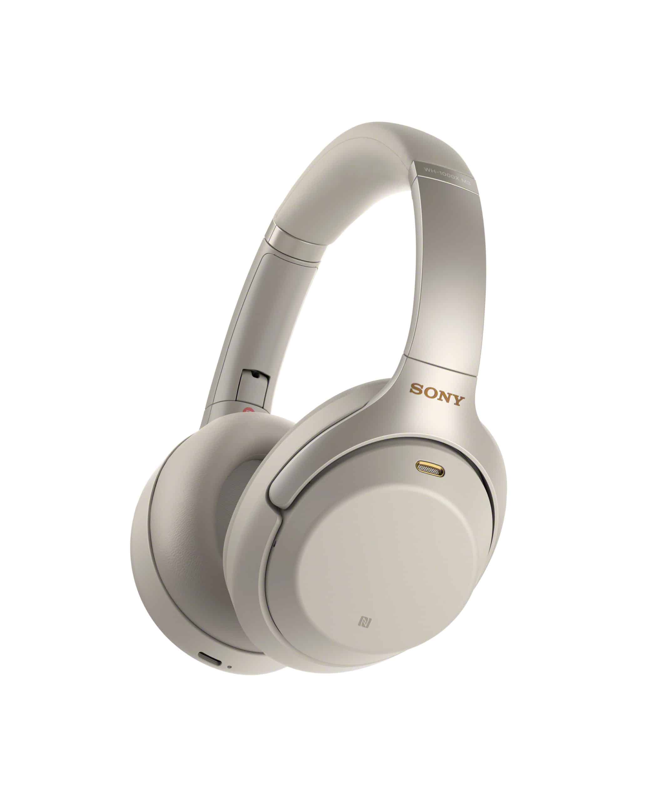 What you Need For Your Next Flight – Sony Noise Canceling Headphones #AD