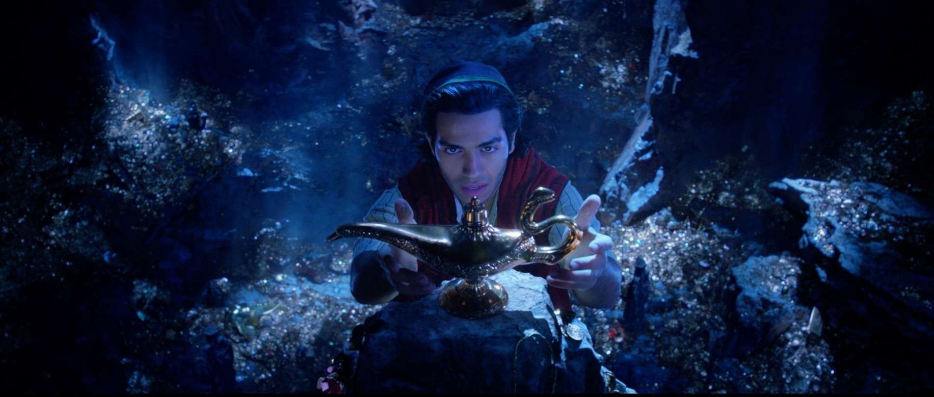 First Look At The Full Length Aladdin Movie Trailer #Aladdin