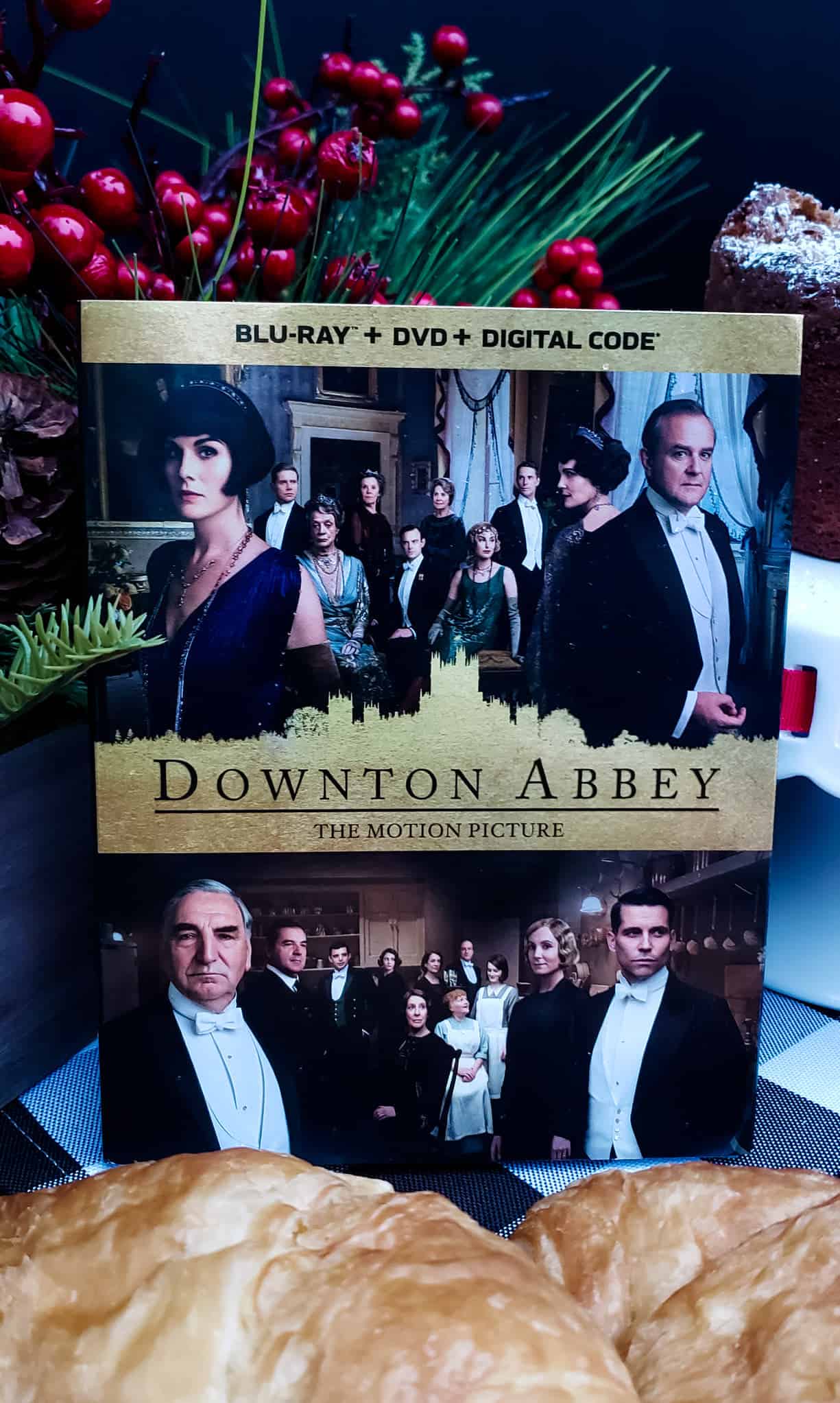 How To Throw A Hassle Free Downton Abbey Party #DowntonAbbeyAtWalmart How To Throw A Hassle Free Downton Abbey Party #DowntonAbbeyAtWalmart