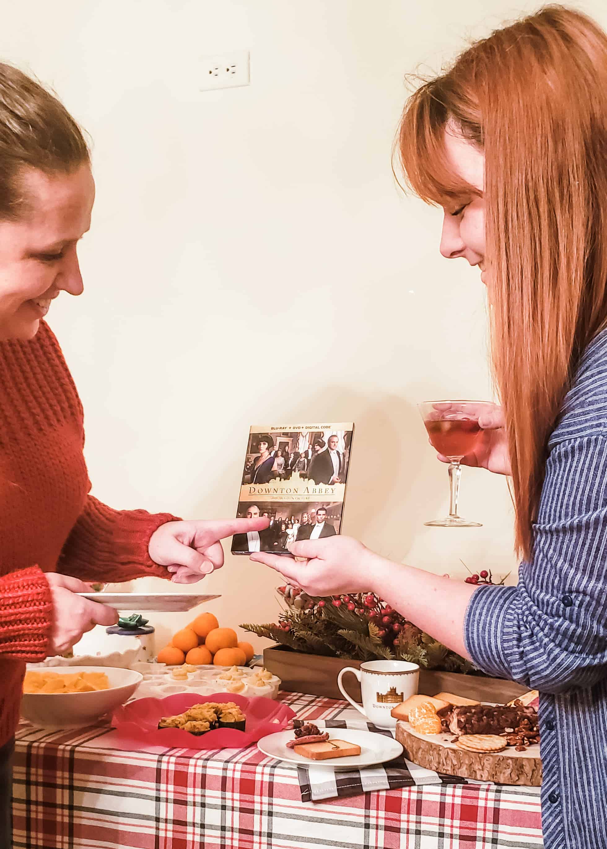 How To Throw A Hassle Free Downton Abbey Party #DowntonAbbeyAtWalmart How To Throw A Hassle Free Downton Abbey Party #DowntonAbbeyAtWalmart