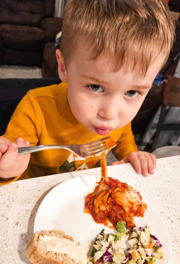 Simplify Family Game Night with Delicious Michael Angelo’s® Frozen Meals Simplify Family Game Night with Delicious Michael Angelo’s® Frozen Meals