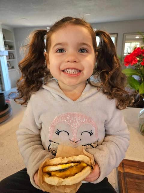 Easy School Morning Breakfasts with Eggo Waffles – Because Mornings Are Hard! Easy School Morning Breakfasts with Eggo Waffles – Because Mornings Are Hard!