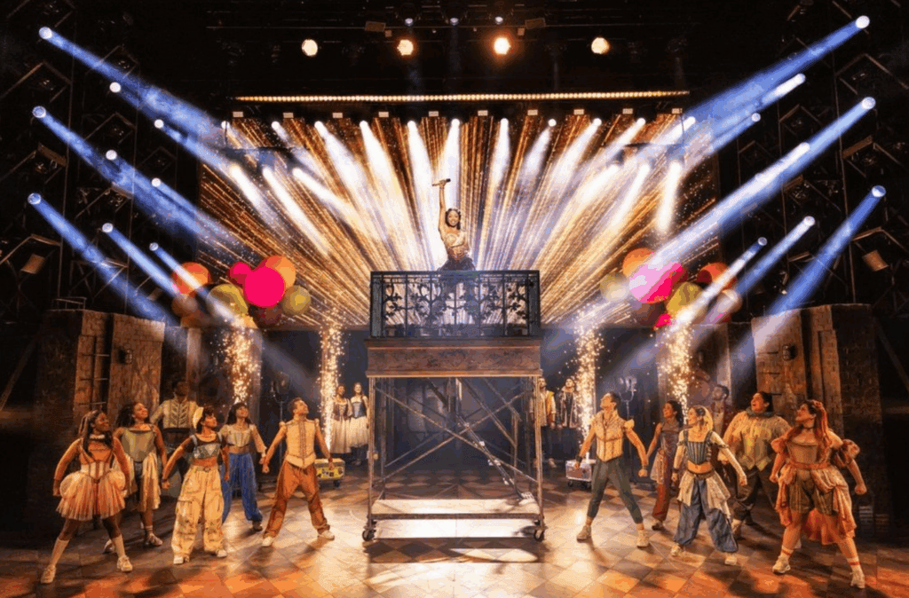 ‘& Juliet’ ‘& Juliet’